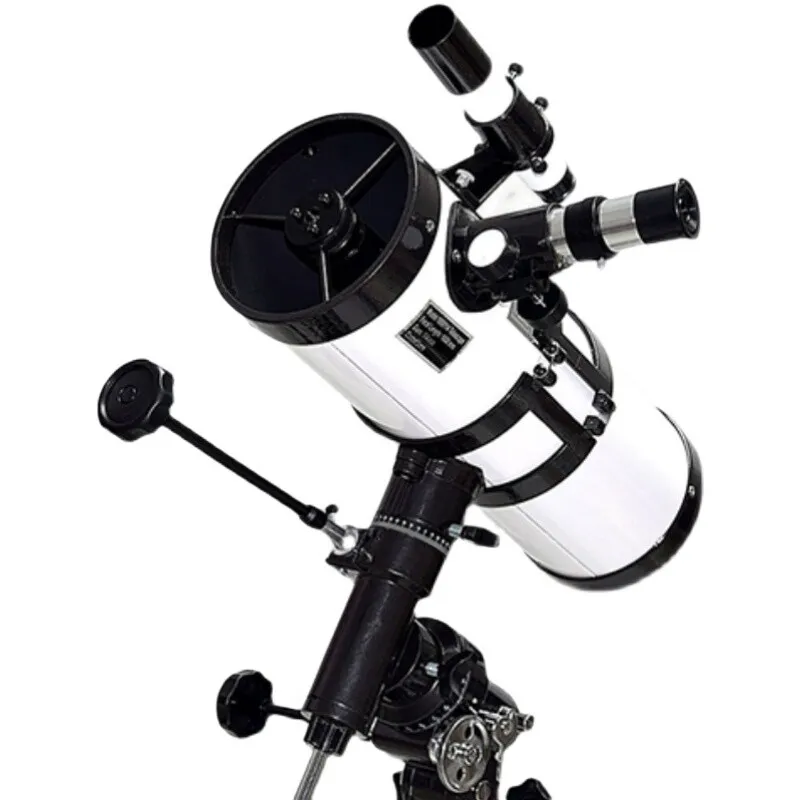 Télescope ou lunette astronomique : quel instrument choisir pour débuter ?