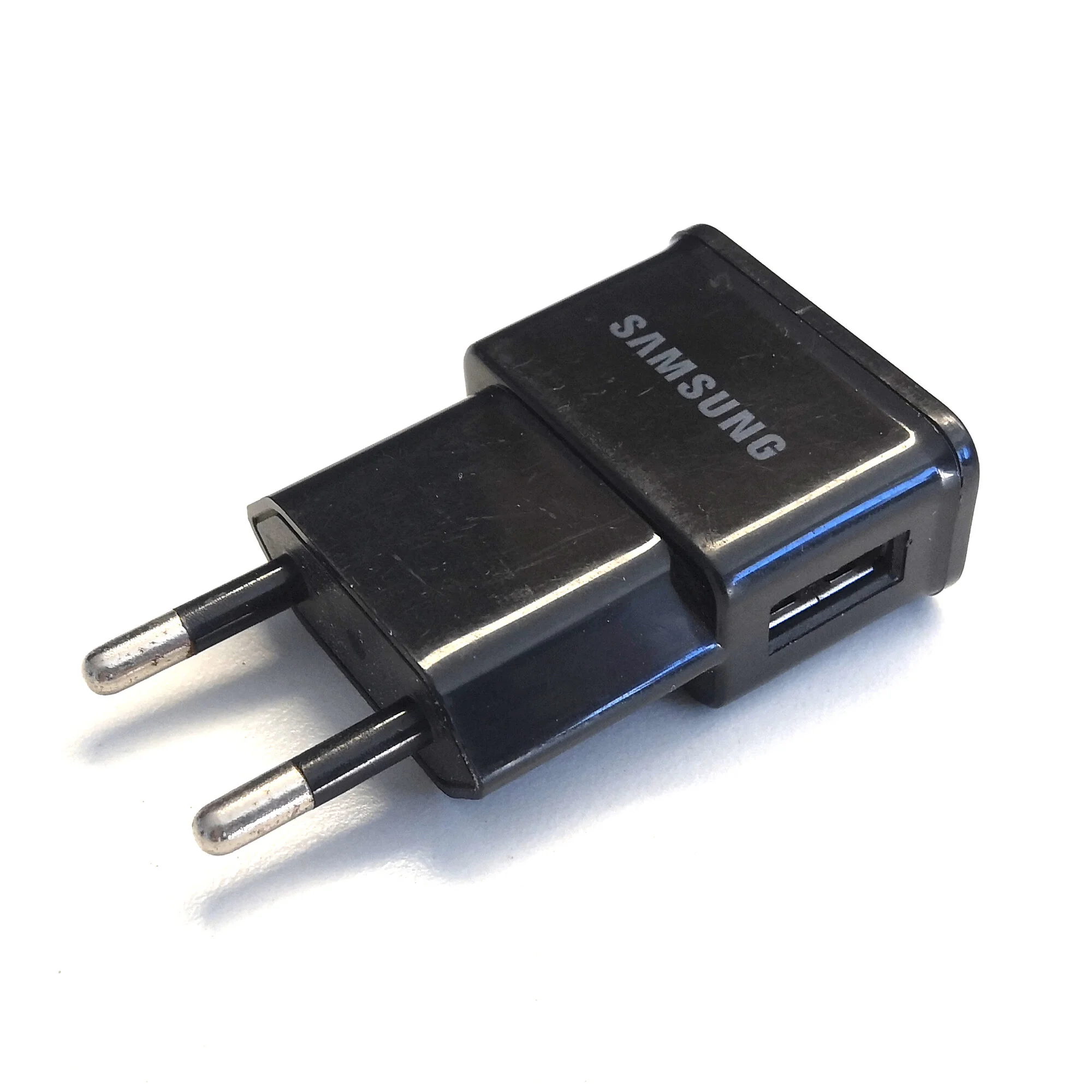 Alimentation électrique Prise secteur USB avec câble de rallonge USB de 2 m