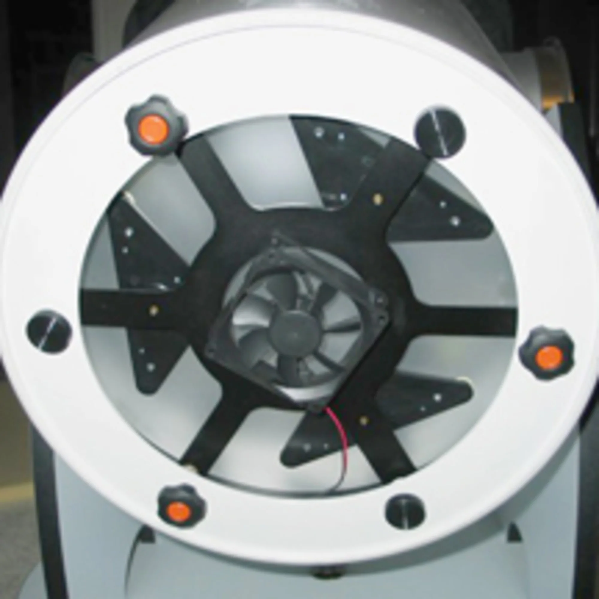 Vis moletées pour le miroir principal de télescopes newtoniens 12"